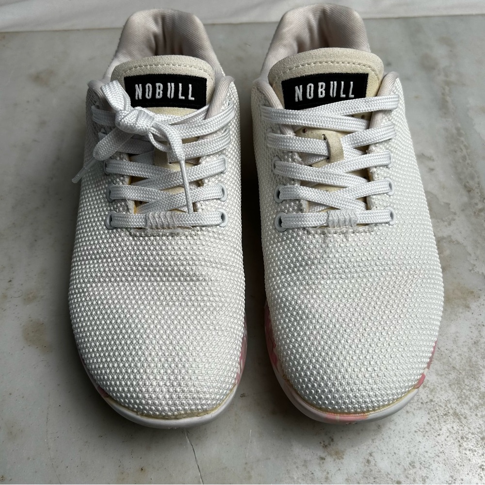 NOBULL Women's Cream and Pink camo Sneakers Size 6 - Picture 3 of 12